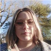 Si vous avez des difficultée en grammaire ou orthographe je suis prête à vous aider !